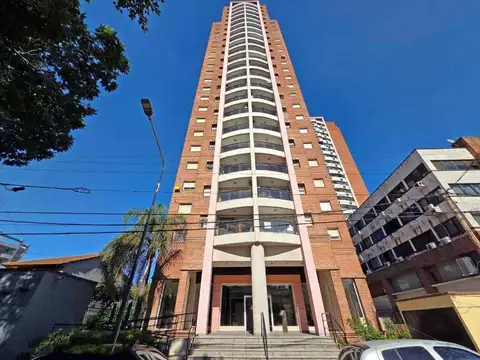 VENTA COCHERA CUBIERTA BARCELONA V