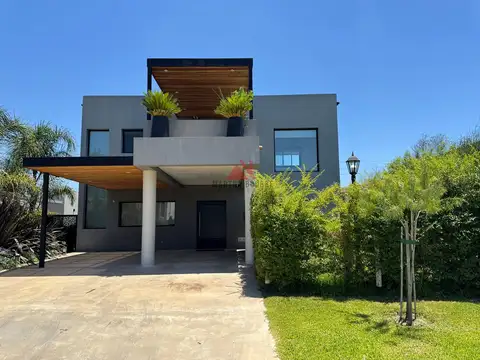 Casa  en Venta en San Ramiro, Pilar del Este, Pilar