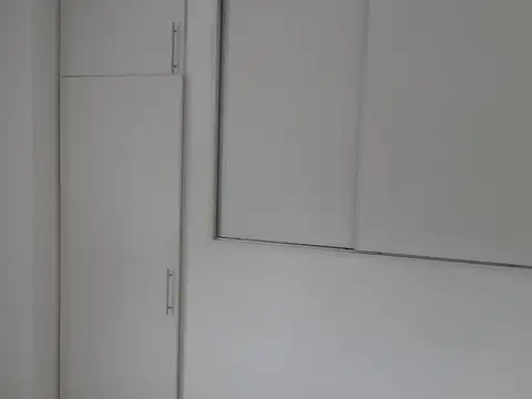 Justiniano Posee 750