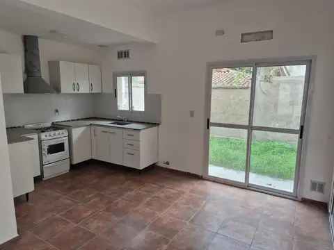 Depto Tipo Casa en Venta de 2 dormitorios