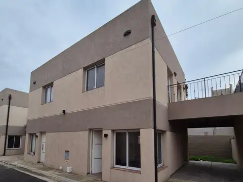 Venta PH Dúplex Dueño Directo 3 Ambientes Patio Cochera A Estrenar Ituzaingó Norte