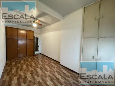 CASA EN VENTA CON PATIO SAN MARTIN 4700 ROSARIO