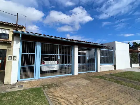 Barrio Ibañez - 3 DORM - DOBLE COCHERA