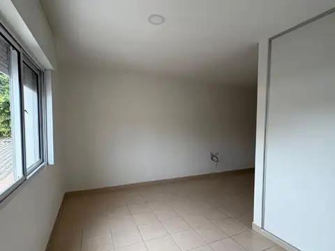 Departamento en Alquiler en Campana, $ 500.000