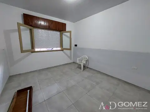 Depto Tipo Casa en Alquiler de 2 dormitorios