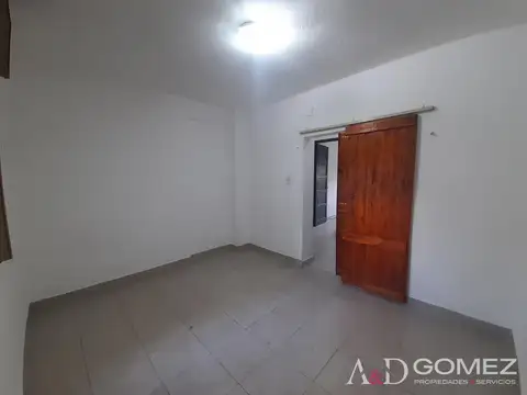 Depto Tipo Casa en Alquiler 40 años