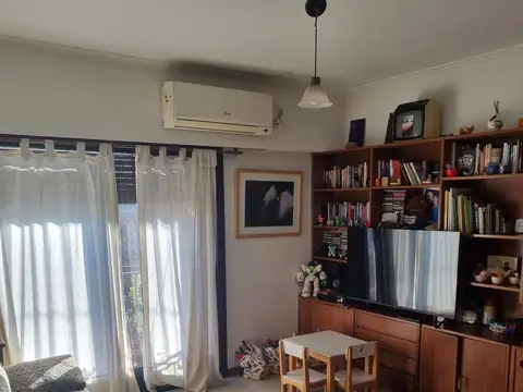 Casa en Venta en Munro, USD 198.000