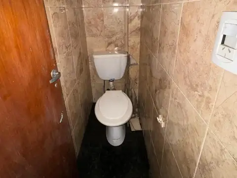 Casa en Venta en Isidro Casanova, USD 135.000