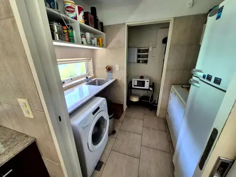 Casa en Venta con 6 cocheras