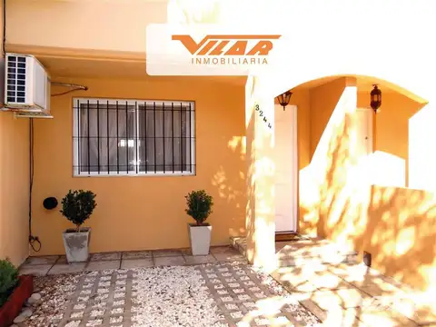 VENTA Duplex 4 amb c/ cochera, jardin y SUM  - Villa Martelli