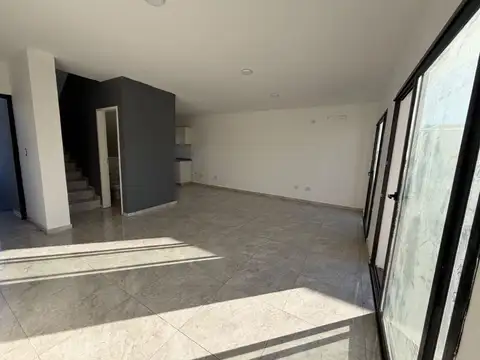 VENTA DUPLEX 2 DORM B CERRARDO VILLA ALLENDE CBA 