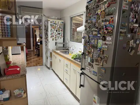 Departamento 4 ambientes con 2 baños
