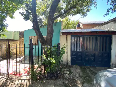 Casa | 3 Dormitorios | Cochera | Local comercial | Granadero Baigorria | Barrio Los Robles