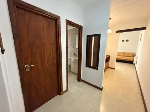 Avenida 6 e/ Paseo 146 y Paseo 147