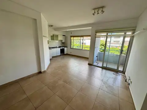 Departamento 2 ambientes en Olivos - Av. Libertador