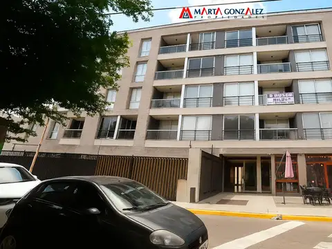 Avenida De Mayo 1200, Piso PB