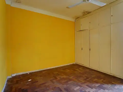 Depto Tipo Casa en Venta 50 años