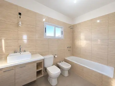 Casa en Venta al Noroeste
