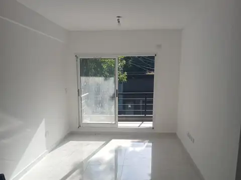 Departamento en Mataderos