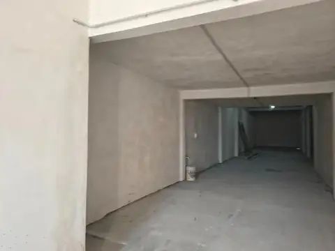 GALPÒN EN ALQUILER EN LOMAS DE ZAMORA