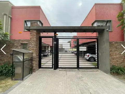 VENTA DEPARTAMENTO 2 AMBIENTES CONDOMINIO