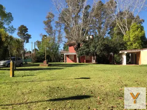 Quinta en venta - 4 Dormitorios 2 Baños - 1.880Mts2 - Ezeiza