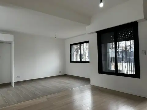 Casa en Venta en Martínez, USD 220.000