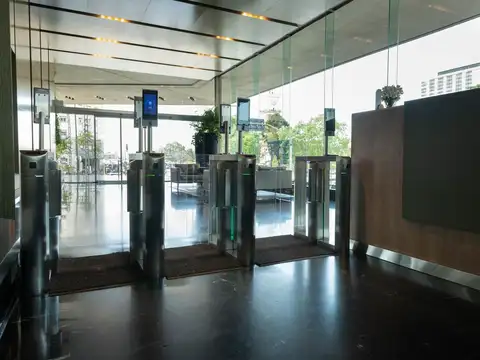 Oficina en Alquiler 51 años