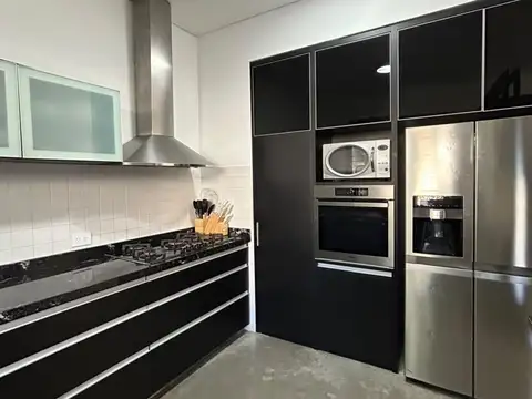 Depto Tipo Casa 5 ambientes con 3 baños