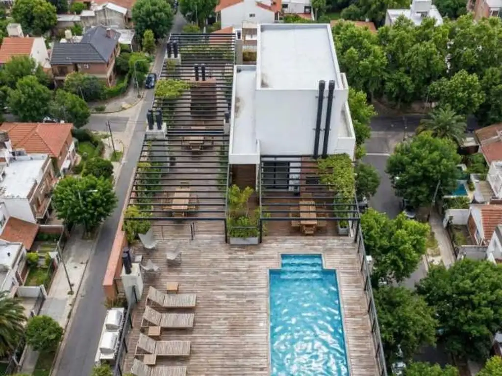 Emprendimiento en Agustinas 1