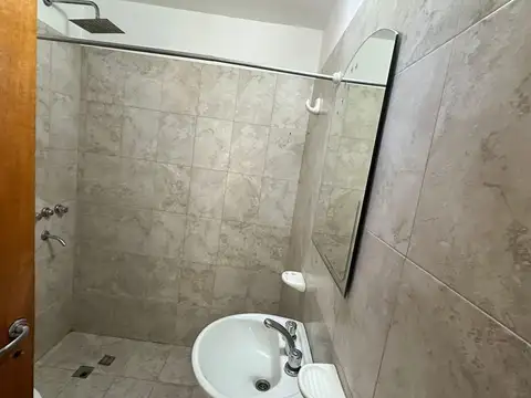 Departamento 4 ambientes con 1 baño