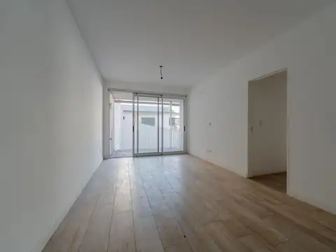 VENTA DEPARTAMENTO TRES AMBIENTES CABALLITO