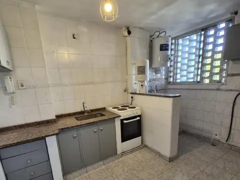 DEPARTAMENTO 4 AMB 1ER PISO