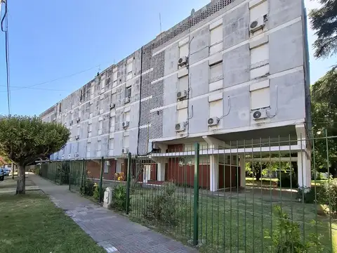 DEPARTAMENTO 4 AMB 1ER PISO