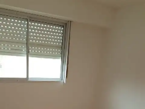 DUPLEX CON PARTE DIVISADA Y PISO FLOTANTE - GRAN OPORTUNIDAD