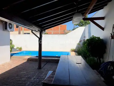 Casa 4 ambientes con 1 baño