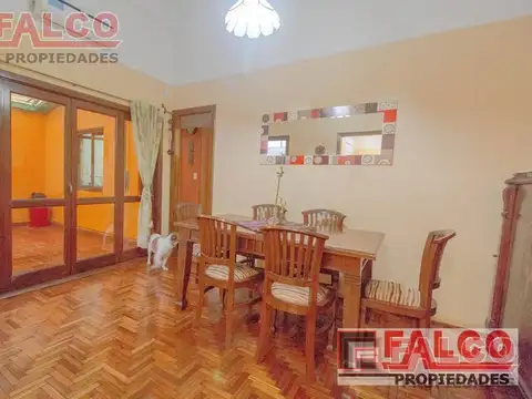 Depto Tipo Casa en Alquiler de 3 ambientes