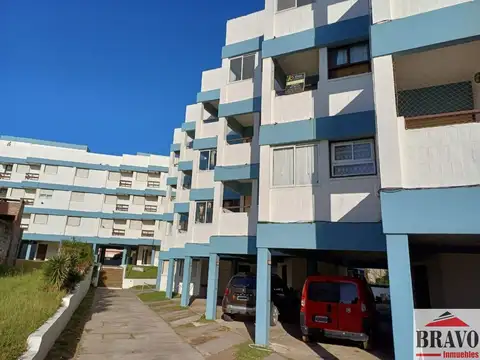 Departamento en venta - 2 dormitorios c/ cochera en Zona Centro