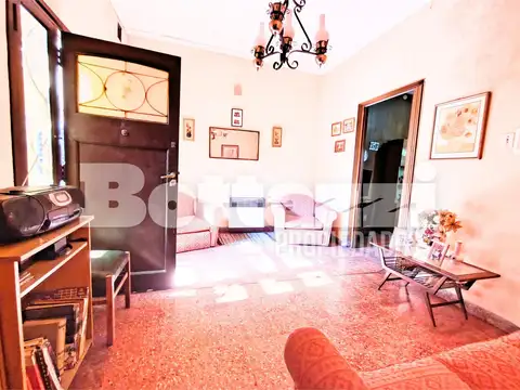 Depto Tipo Casa en Venta en Lanus Este, USD 60.000