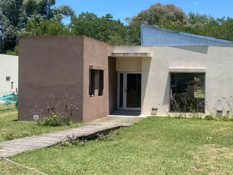 Terreno en Venta 48  mts Fondo