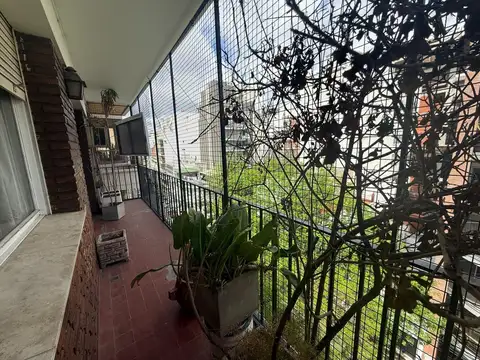 Departamento 5 ambientes con 3 baños
