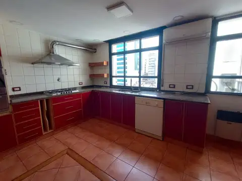 Departamento en Venta de 4 dormitorios
