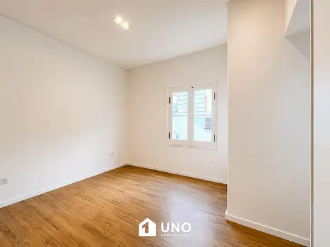 Buenos Aires 1000, Piso 01