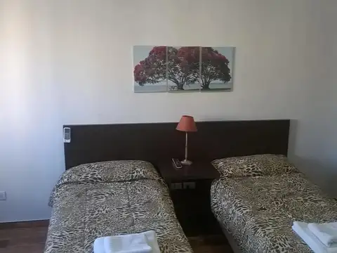 Cordoba 800, Piso 13