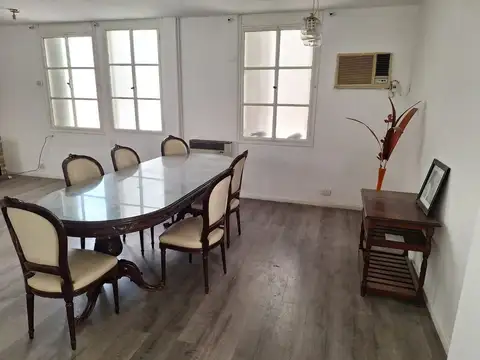 Venta piso 5 ambientes Monserrat