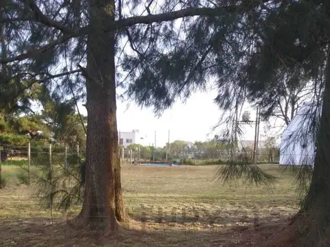 OPORTUNIDAD UNICA LOTE EN VENTA  EN BARRIO SEMICERRADO CUMBRE DE LA ROSA, PIL