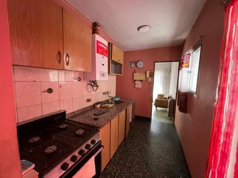 PH en venta 3 ambientes en Remedios de escalada