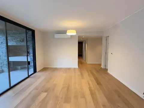 Departamento en Alquiler en Carrasco , USD 2.400