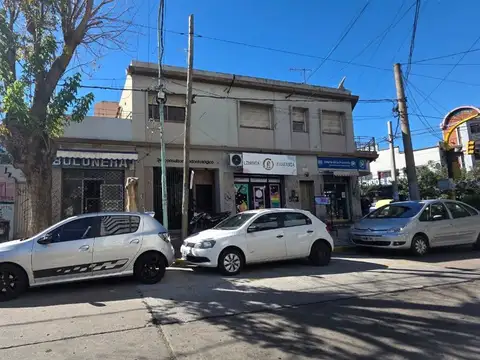 Calle 142 1300