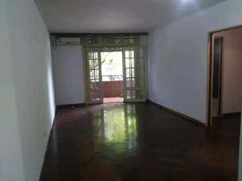 Depto Tipo Casa en Alquiler de 4 ambientes